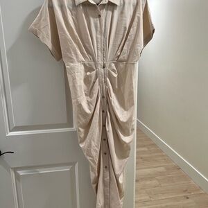 Elegant Cream Short Sleeve Dress